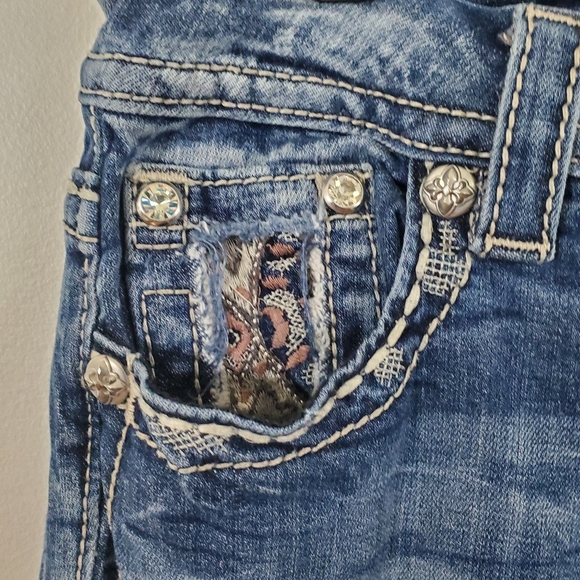 MISS ME Mid Rise Easy Boot SIZE 32 Waist - Picture 3 of 10